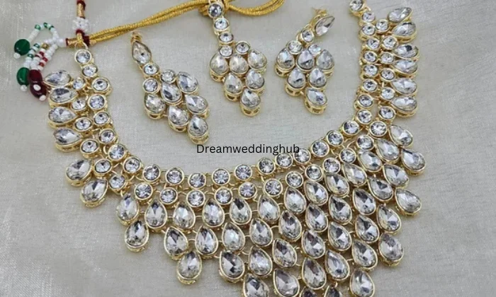 Kisna Diamond  Gold Jewellery